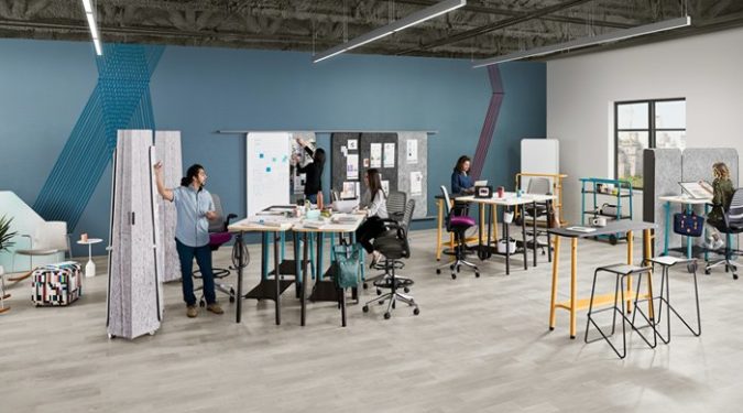 Osigurajte privatnost ili dijelite ideje s kolegama pomoću Steelcase Flex kolekcije